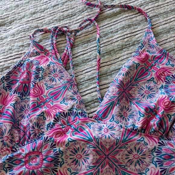 Bathing suit - Picture 2 of 5